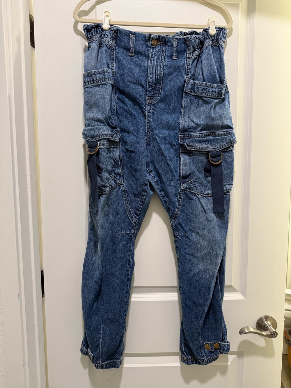 We the Free Hazel Pull-on Drop Waist Jeans
Dark & Stormy